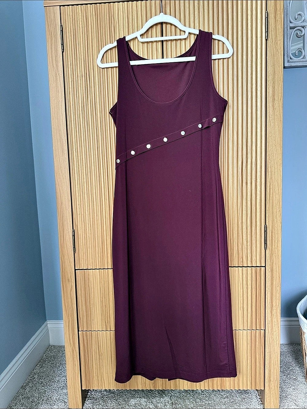 NWT White House Black Market Burgundy SL MJ Diag Placket Midi Embellished Maxi D - Picture 2 of 3